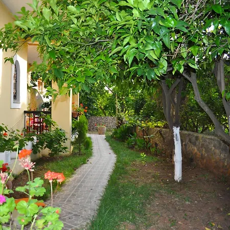 House Litsa With Parking And Gardens 50m From Agios Gordios * Άγιος Γόρδιος